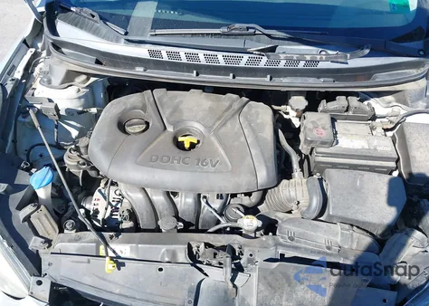 2015 Hyundai Elantra Se z USA, uszkodzony, nr VIN 5NPDH4AE2FH579399